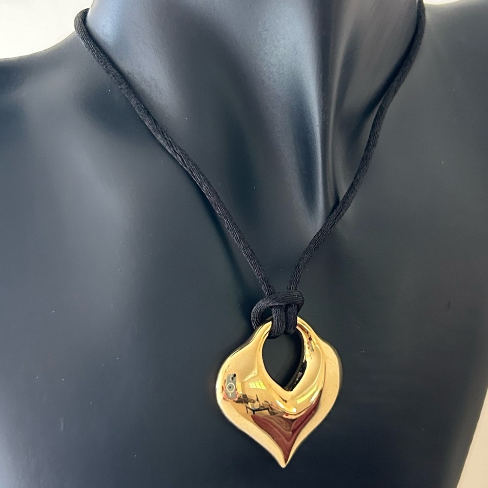 Vintage Bold Eye Catching Gold Plated Heart Pendant on Black Cord